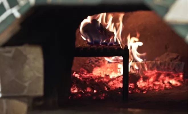 Four au feu de bois